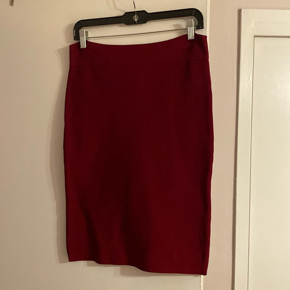 BCBG Max Azria deep red stretch skirt